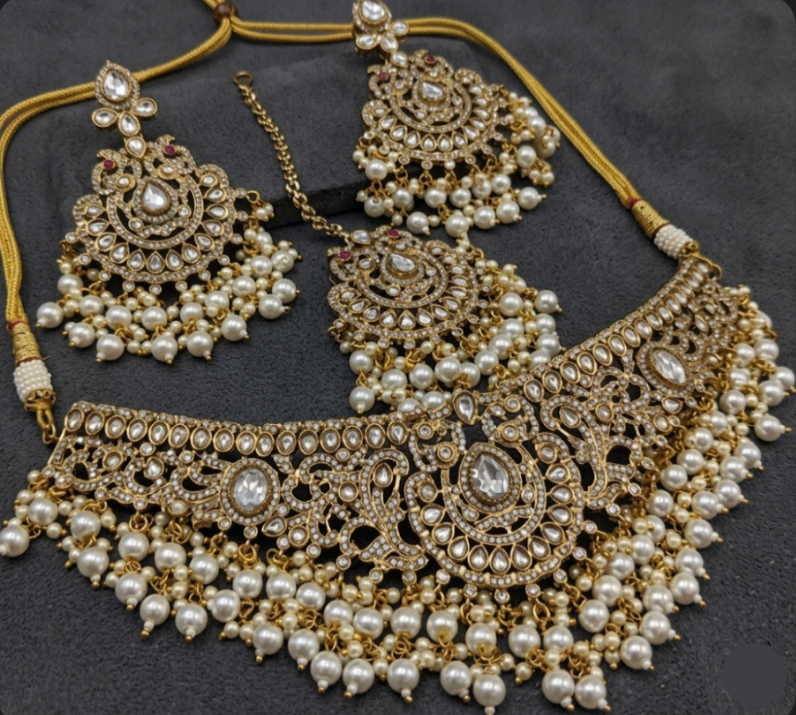 Begum noor royal kundan necklace