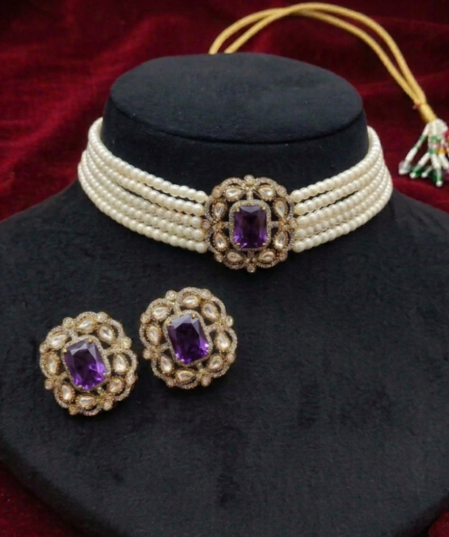 Noor Pearl Royal Choker